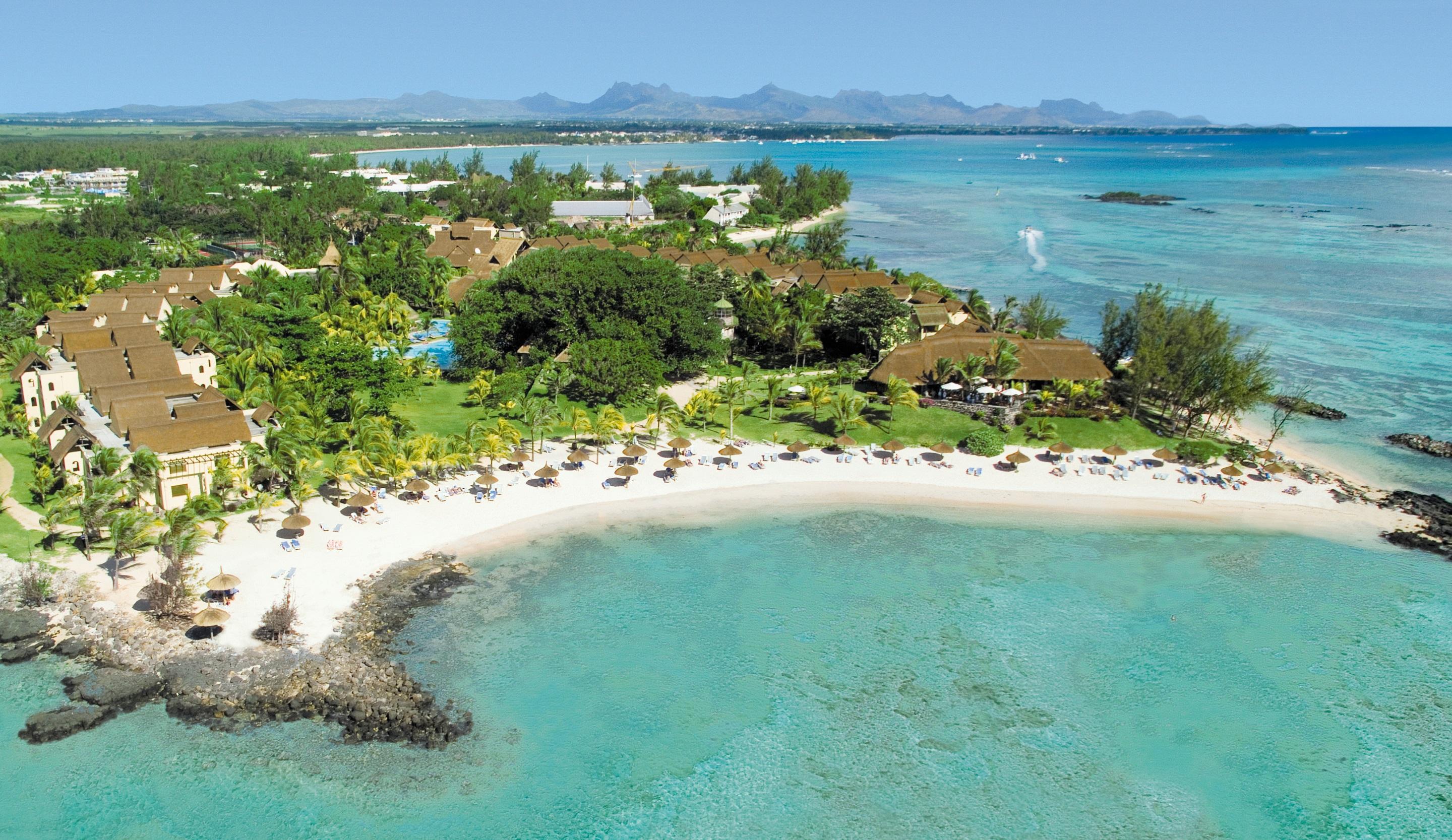 Canonnier Beachcomber Golf Resort & Spa Pointe aux Canonniers Esterno foto