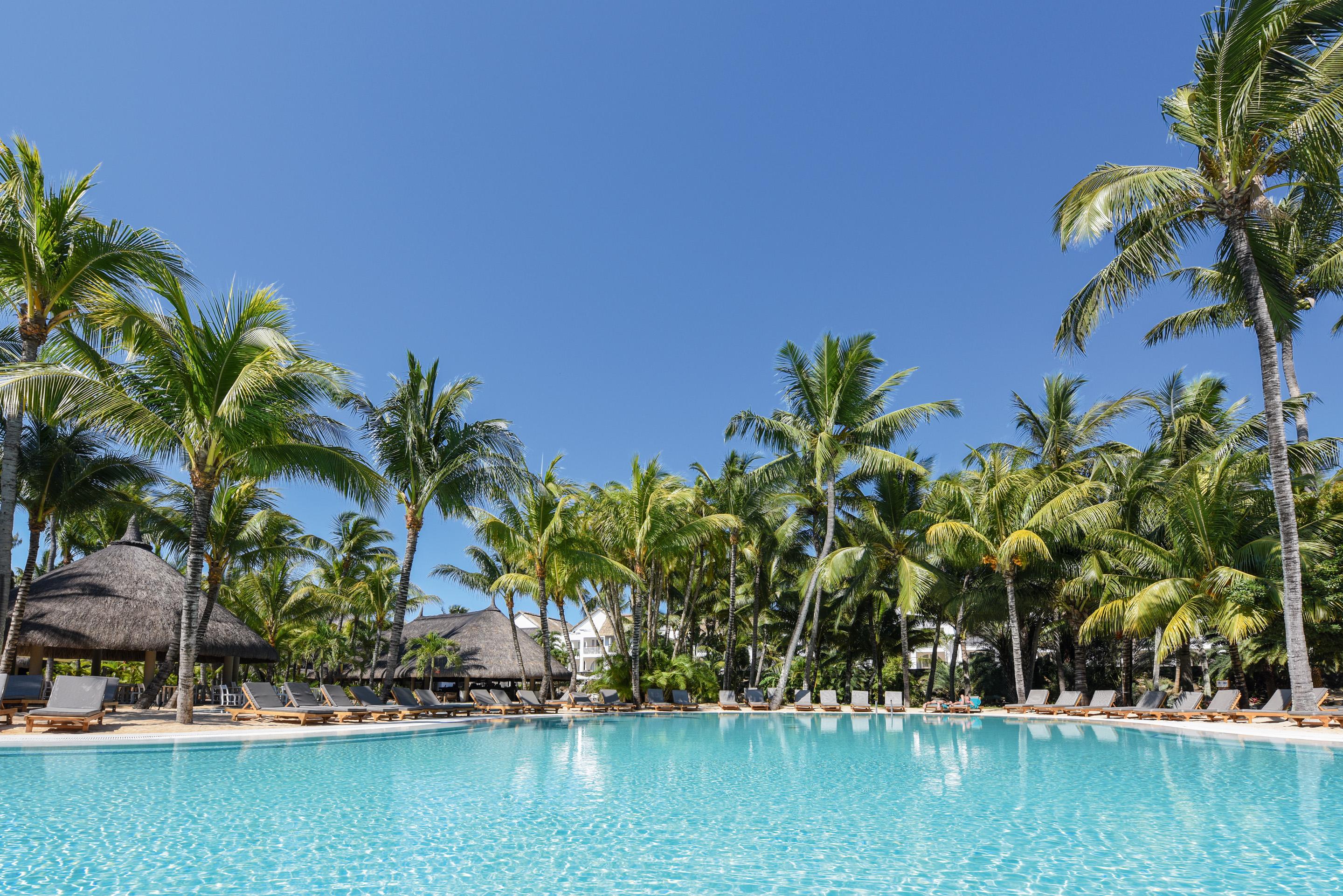 Canonnier Beachcomber Golf Resort & Spa Pointe aux Canonniers Esterno foto